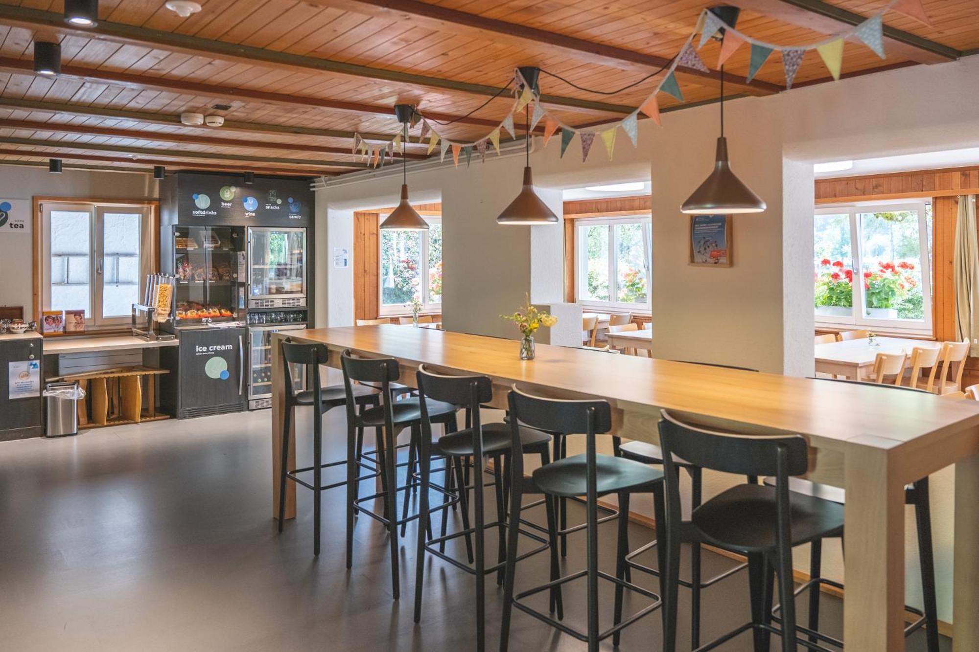 Brienz Youth Hostel Екстериор снимка